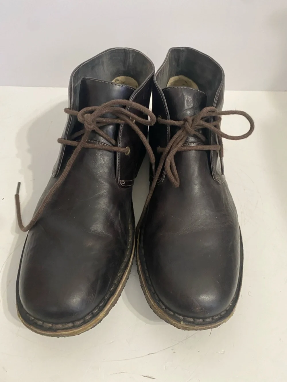 Ugg Men's Dark Brown Leather Chukka Boots - Classic Lace-Up Style Size 12